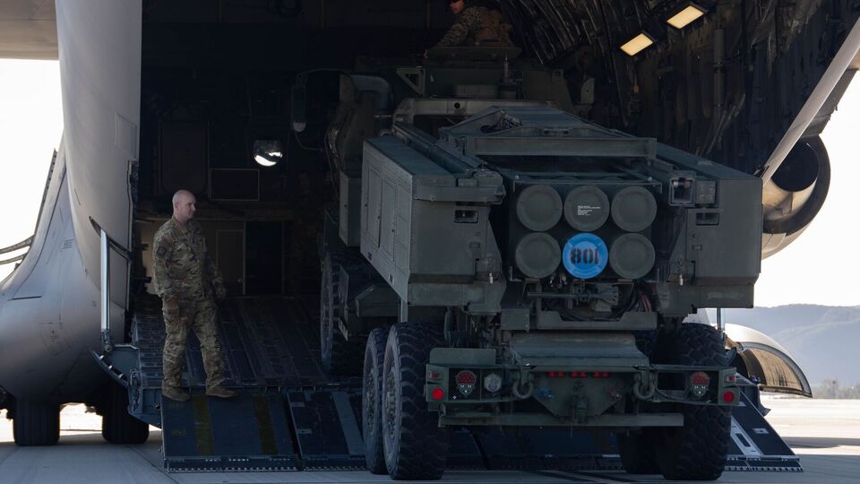 В рамках пакета Украине передадут боеприпасы HIMARS