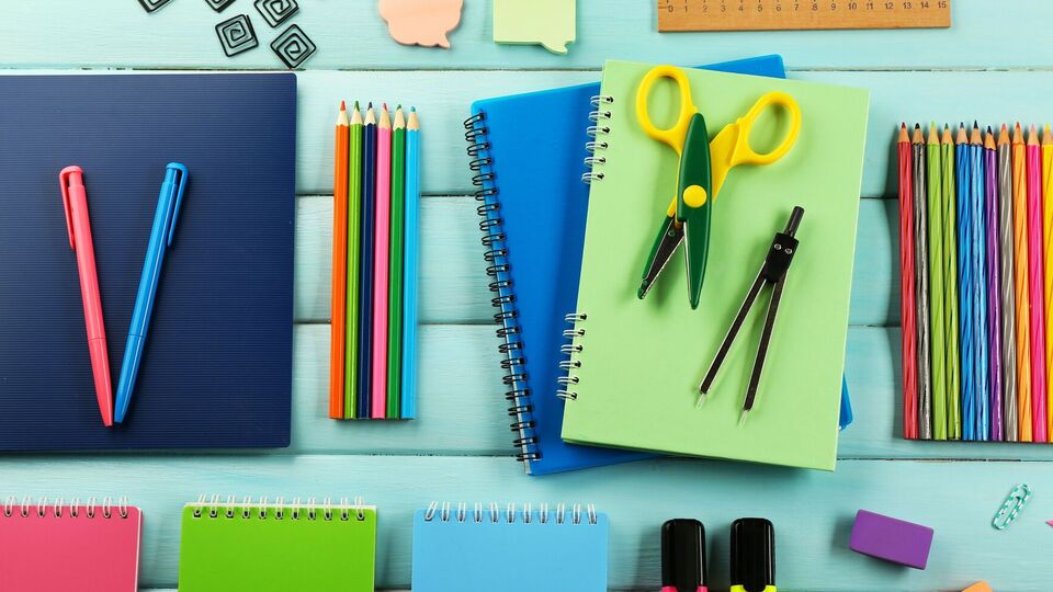 Скидки на школьные товары действуют в течение ограниченного периода времени