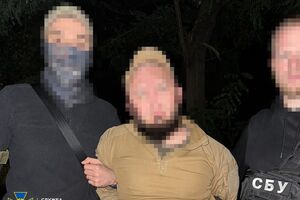 По информации следствия, задержанные похищали успешных предпринимателей, а затем требовали у них деньги