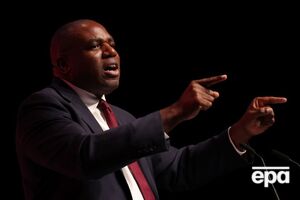 За словами Леммі, перехід з осені в зиму є тим періодом, коли Захід має продемонструвати свою "сміливість й абсолютну відданість"