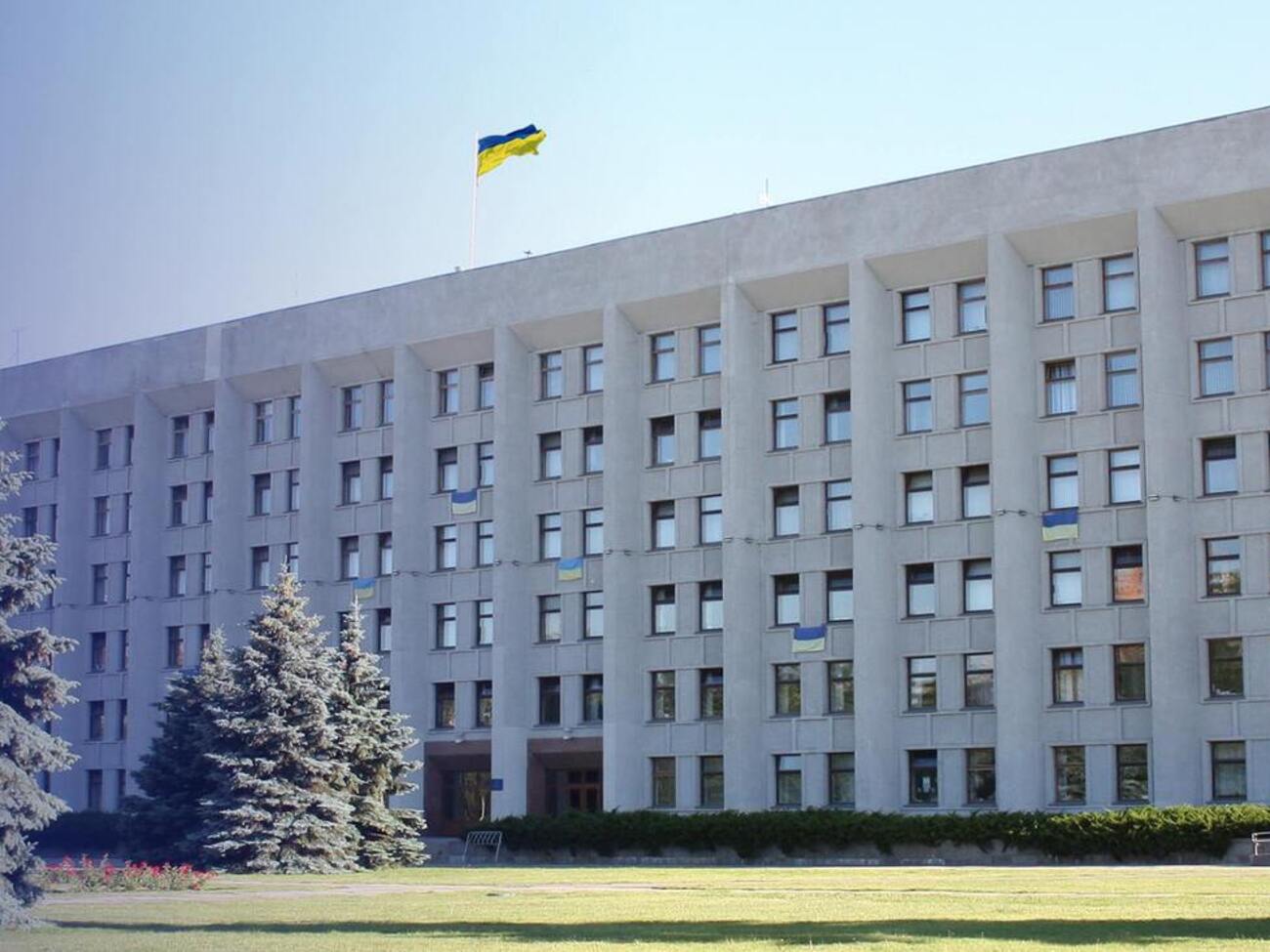 СМИ пишут, что мужчина просился на встречу с руководителем ОВА