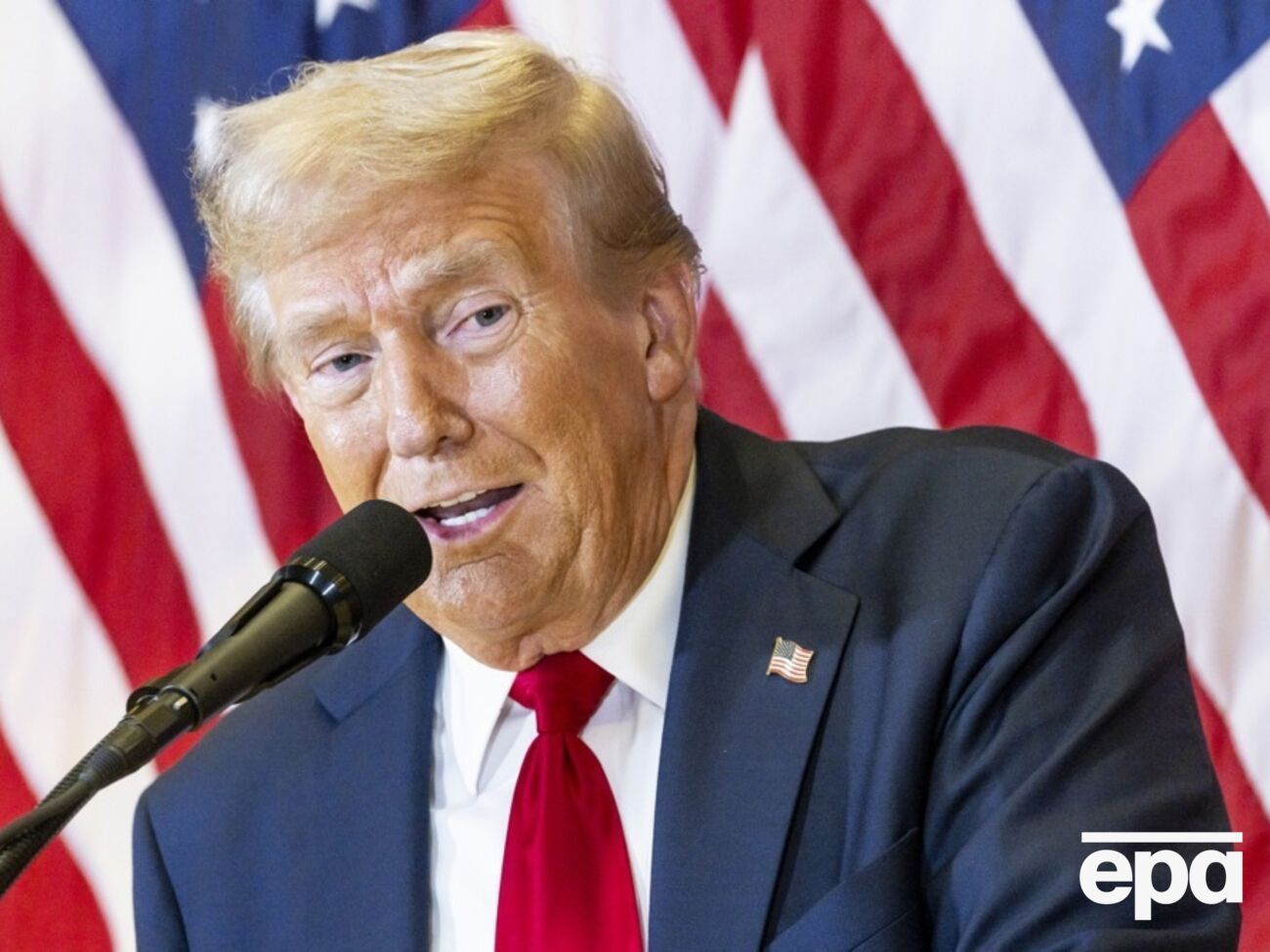 Трамп считает, что поисковик Google специально показывает пользователям негативные сведения о нем