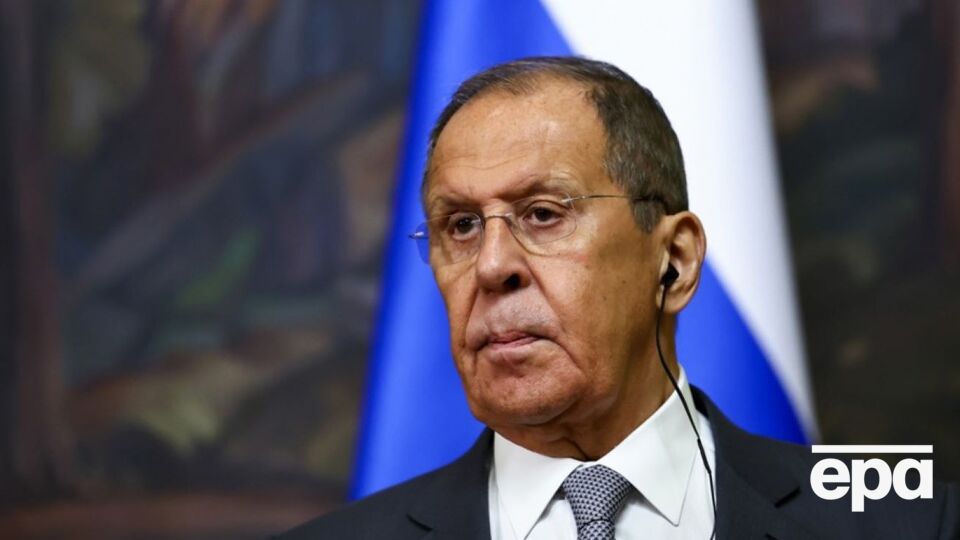 Лавров заявив, що прискорити закінчення війни нібито зможе "усунення докорінних причин української кризи"