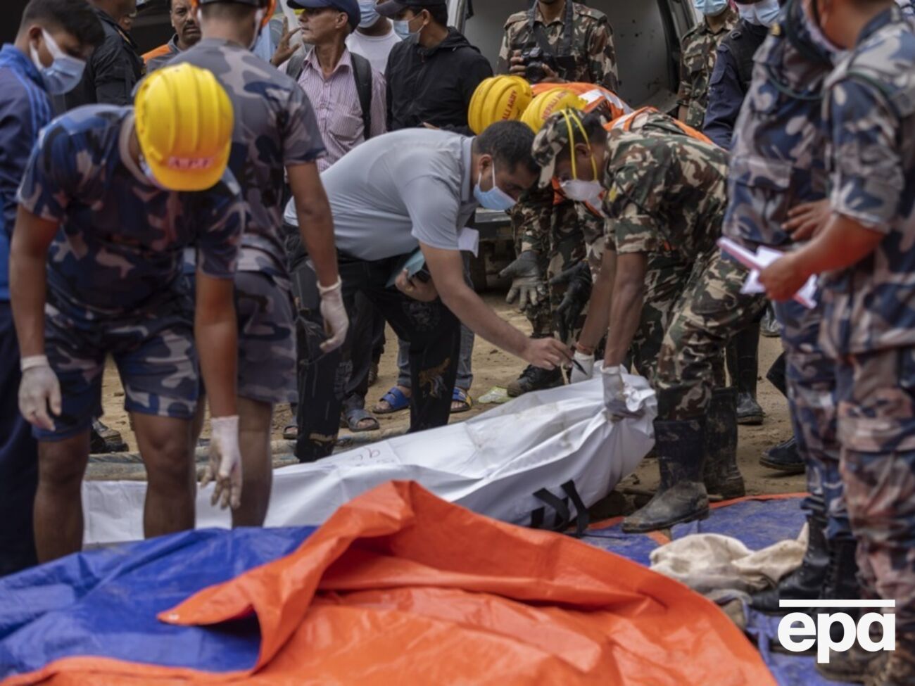 У Непалі два дні не припинялися дощі