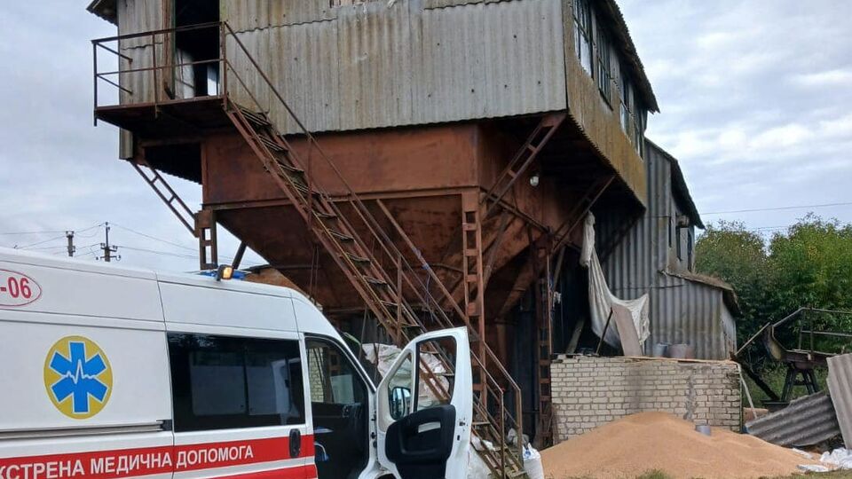 Реанімувати хлопчика, який упав у зерносховище, не вдалося, зазначили в ГУ ДСНС у Волинській області