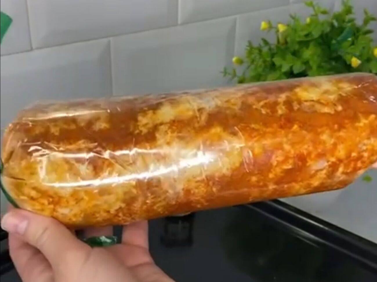 Домашняя колбаса такая вкусная, что не захочется покупать магазинную