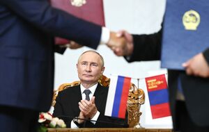 Власти Монголии не задержали Путина, несмотря на ордер МУС