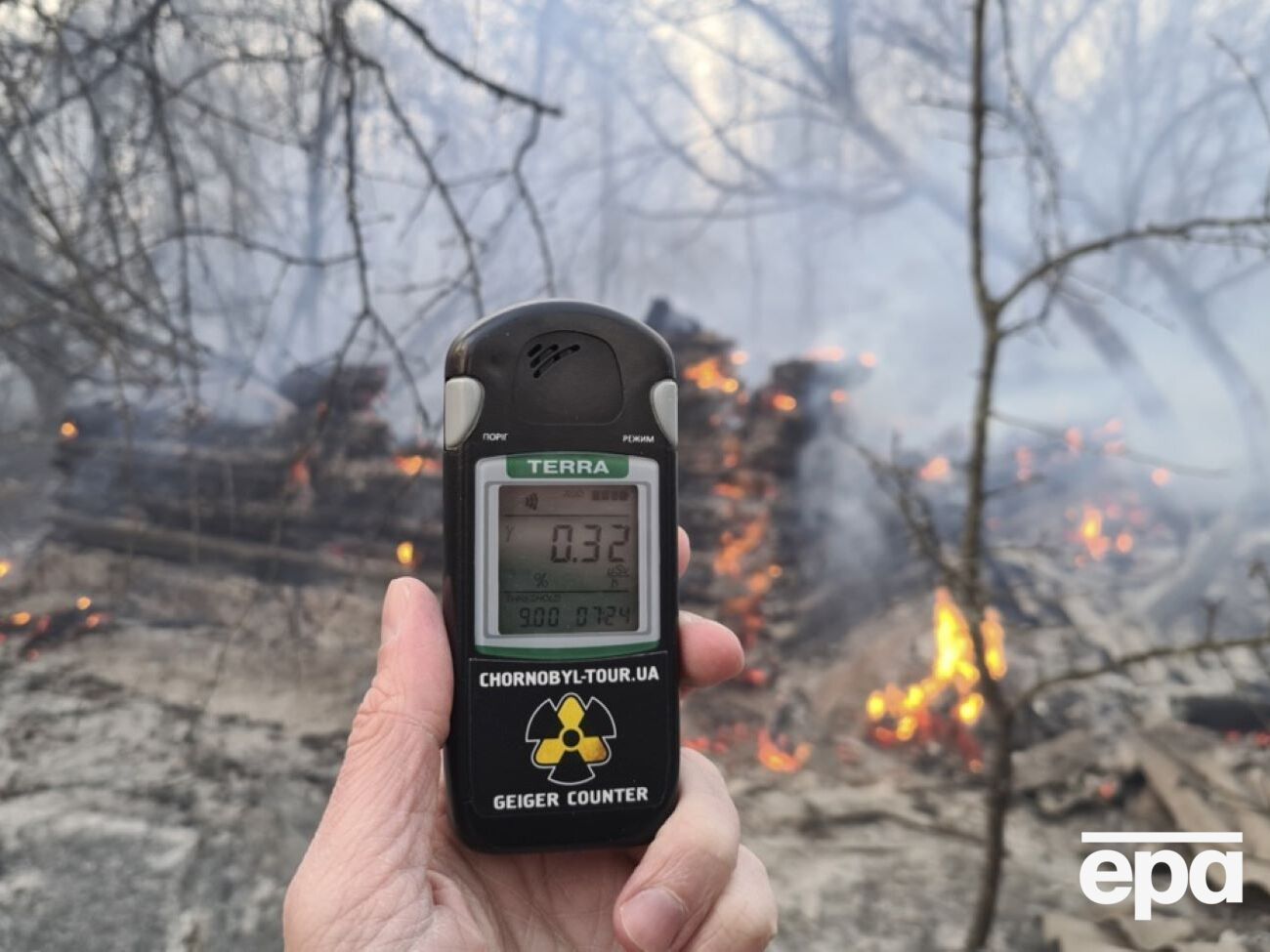 Возникло возгорание лесной подстилки ориентировочной площадью 20 га, сообщил начальник Киевской ОВА