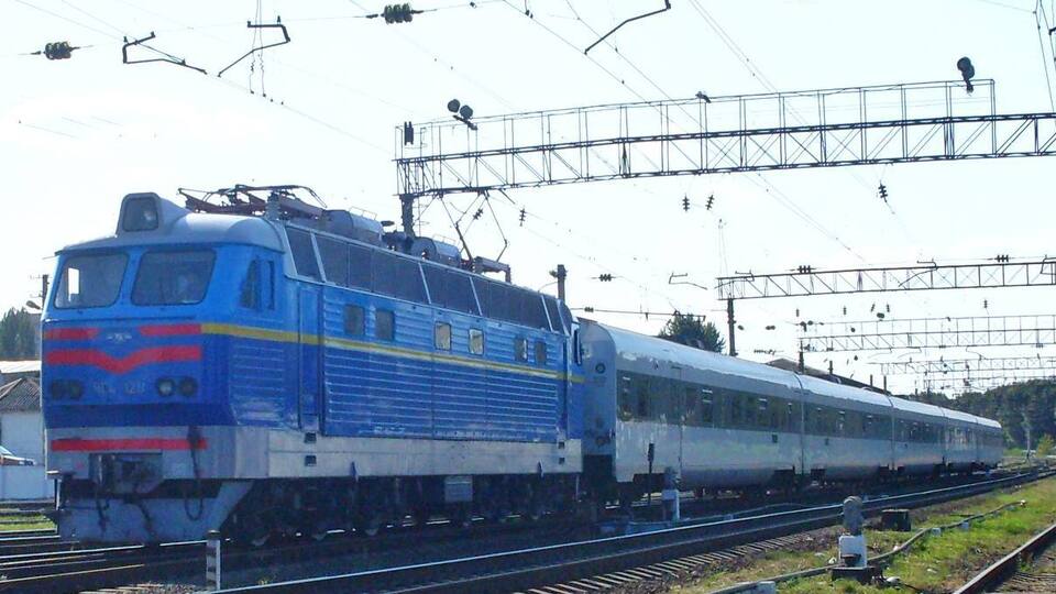 Временно закрыто движение поездов на перегоне Долинская – Николаев