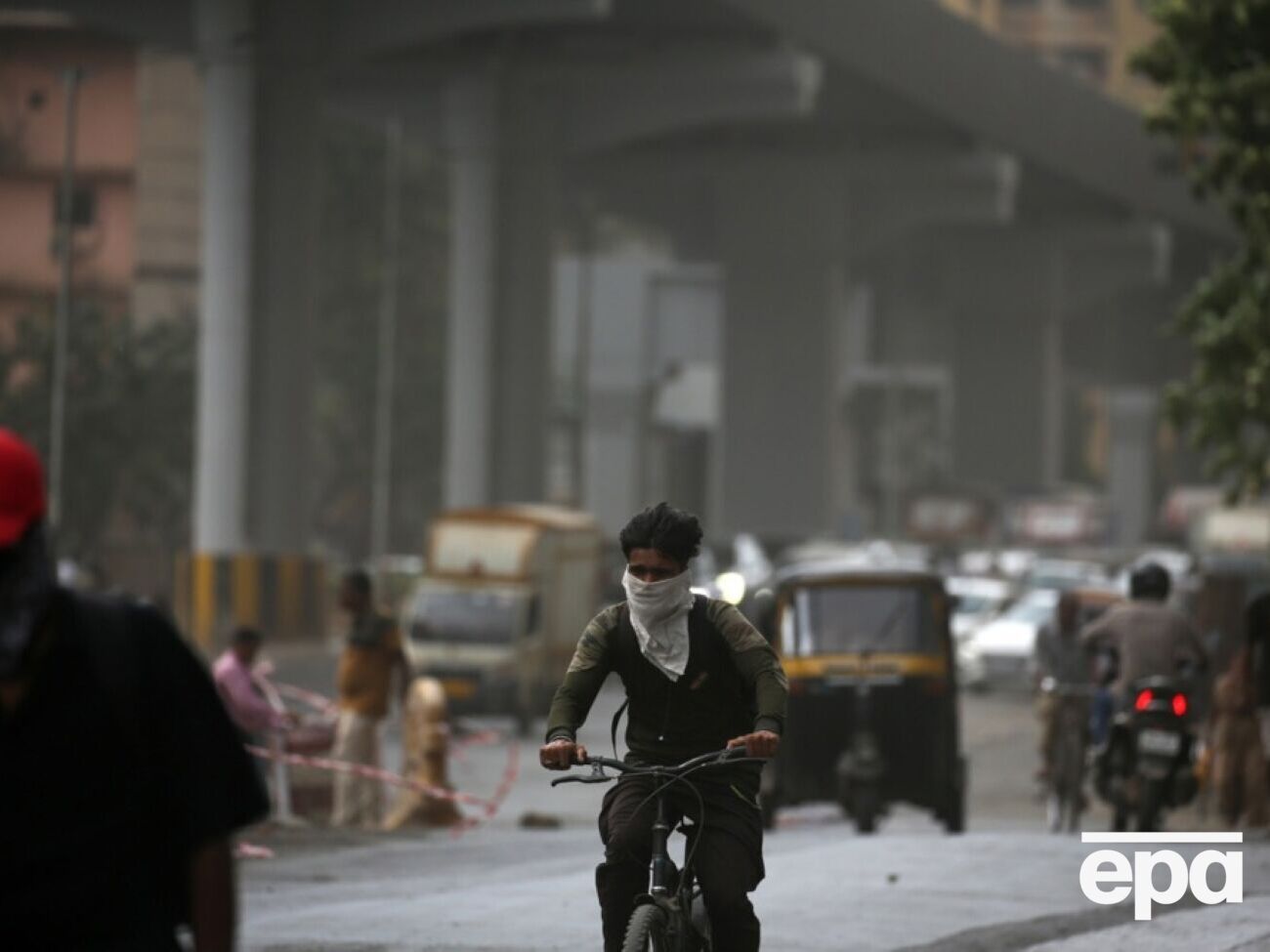 По предварительной информации, ситуация сохраниться в Украине до пятницы