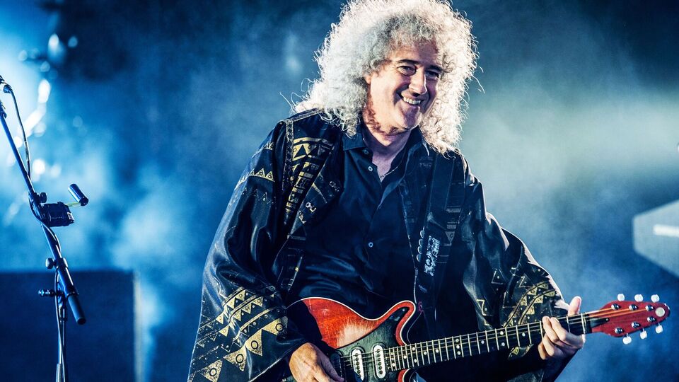 Мэй: Я действительно не хочу сочувствия, пожалуйста, не делайте этого