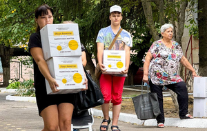 В состав каждого набора входят продукты длительного хранения