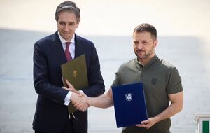 Премьер-министр Ирландии Саймон Гаррис прибыл в Киев для встречи с президентом Владимиром Зеленским