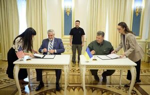 Меморандум о сотрудничестве в присутствии Зеленского подписали Холкомб и Бунечко