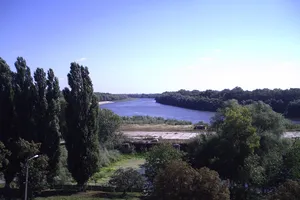 Питьевые водозаборы для населения из рек Сейм и Десна в Черниговской и Сумской областях не производятся, отметили в Минэкологии