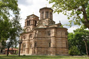 Атаки политиков от власти на Чернигов в частности и местное самоуправление в целом продолжаются не первый год, заявили в партии