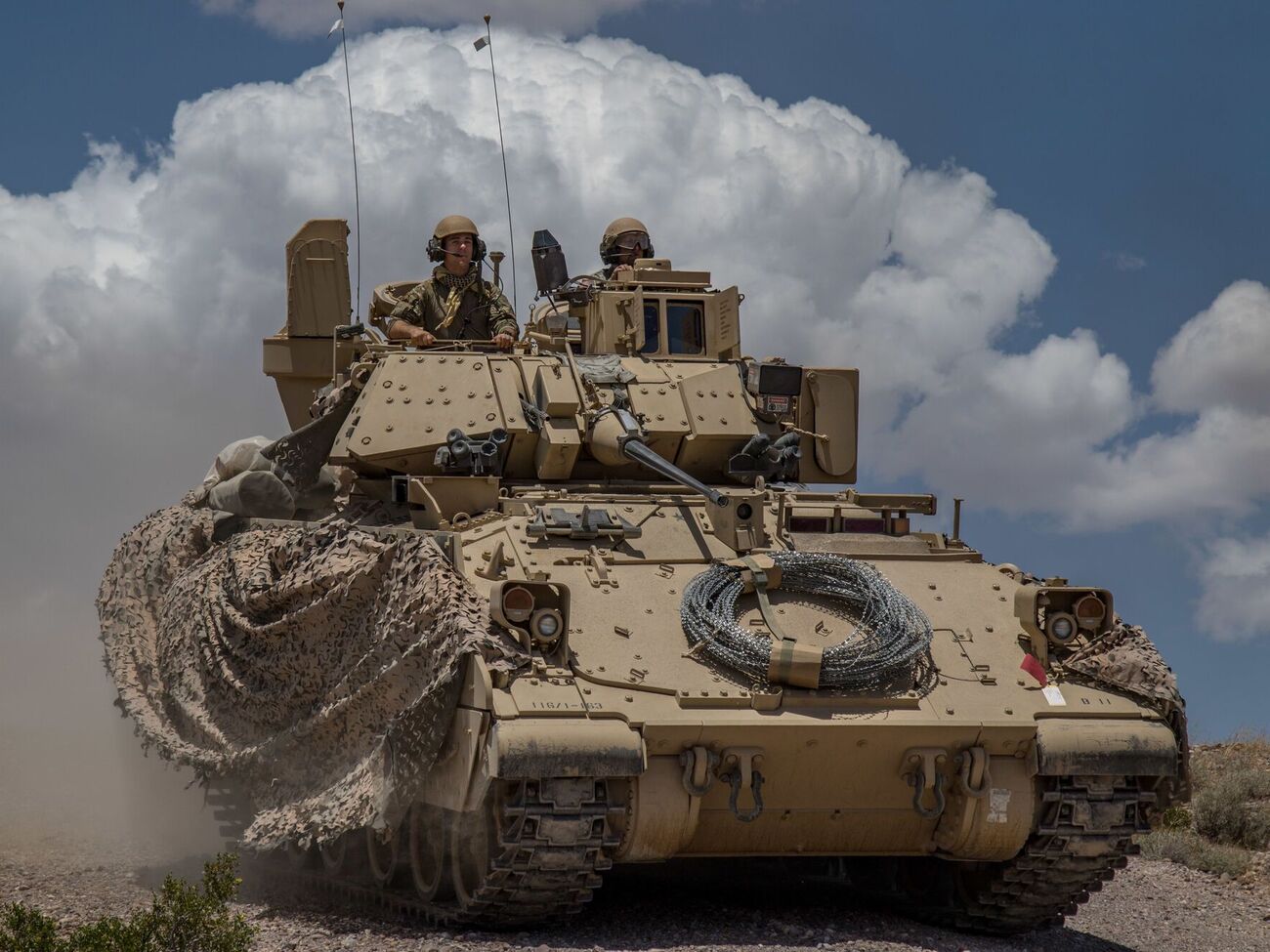 В новый пакет военой помощи от США вошли боевые машины пехоты Bradley