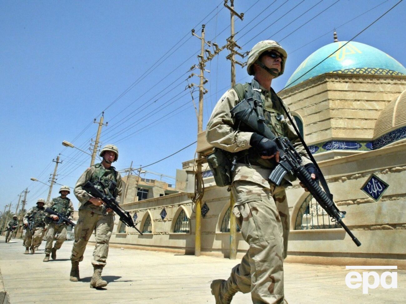 На данный момент в Ираке находятся около 2,5 тыс. американских военнослужащих