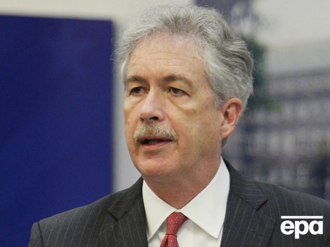 Бернс (на фото) в ноябре 2022 года провел встречу с Нарышкиным в Анкаре