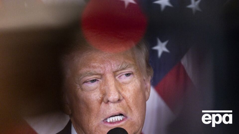 Трамп является кандидатом от Республиканской партии на выборах, Харрис – от Демократической