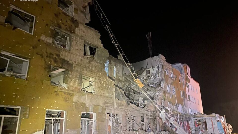 Будівлю готелю частково зруйновано