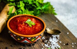 Пряний соус сацебелі готують лише 35 хвилин