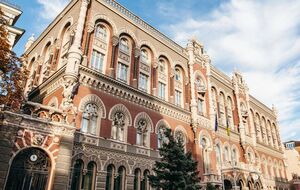 Госпредприятия смогут покупать валюту и переводить ее в пользу нерезидентов