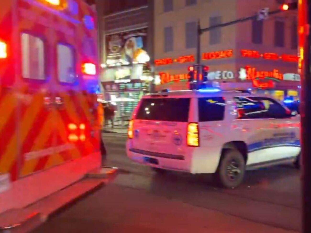 После того как водитель наехал на людей, он вышел из автомобиля и начал стрелять. Его мотивы пока неизвестны