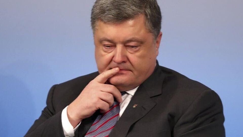 Порошенко висуває вимогу зупинити транзит російської нафти