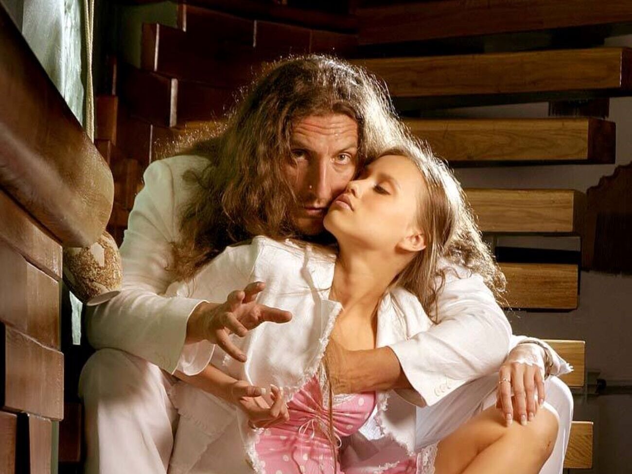 Ктиторчуку также запретили заниматься деятельностью, связанной с работой с малолетними и несовершеннолетними