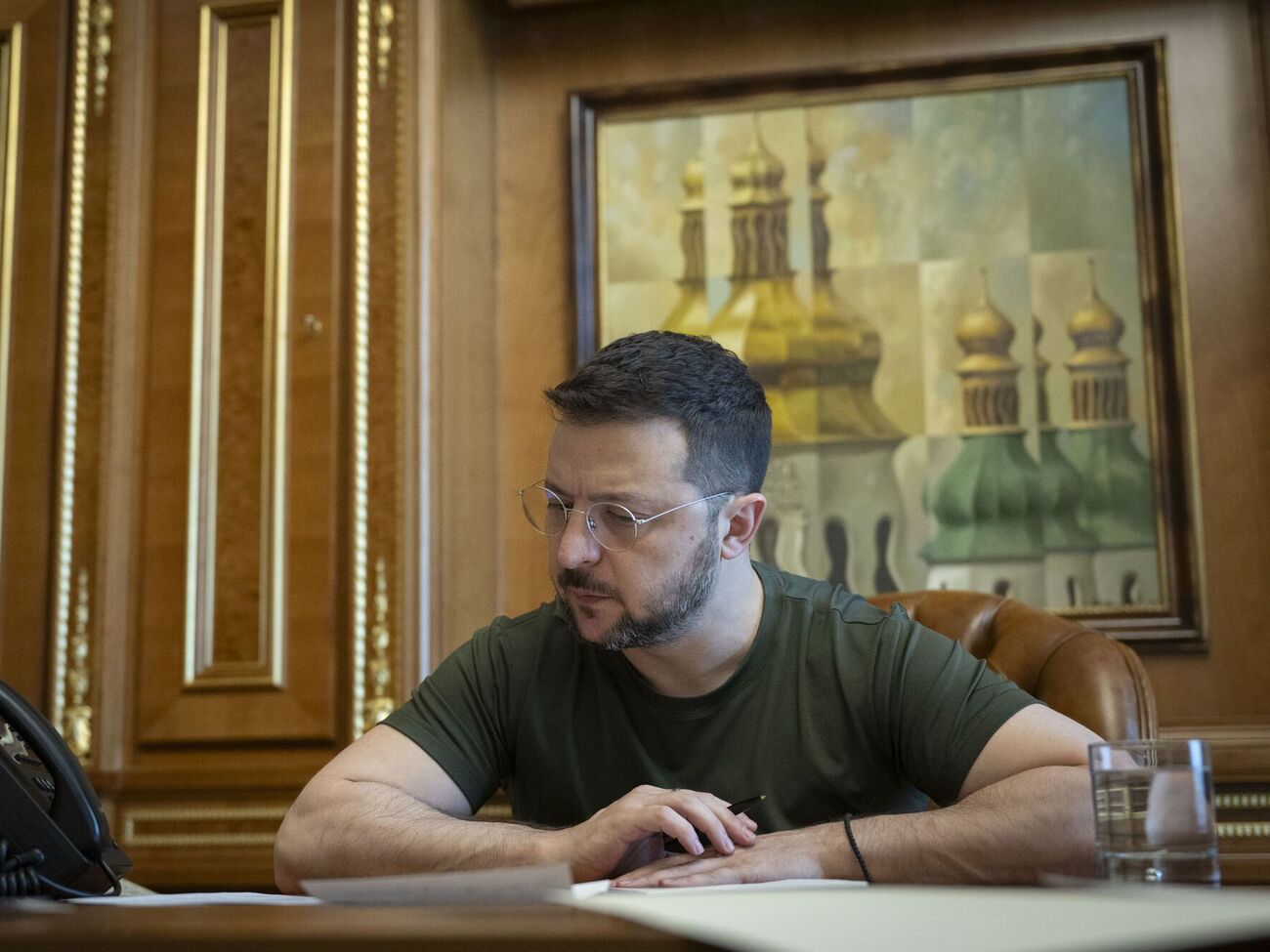 Зеленский объяснил цели операции в Курской области