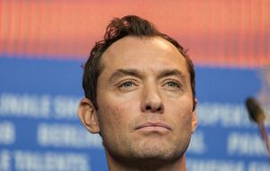 По словам Лоу, он еще не приступил к работе над ролью