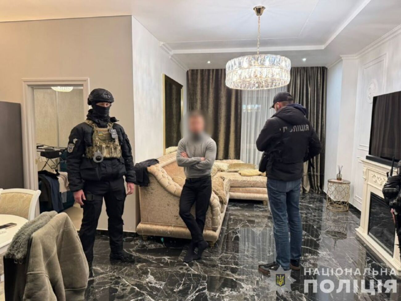 Правоохранители сообщили около 60 подозрений