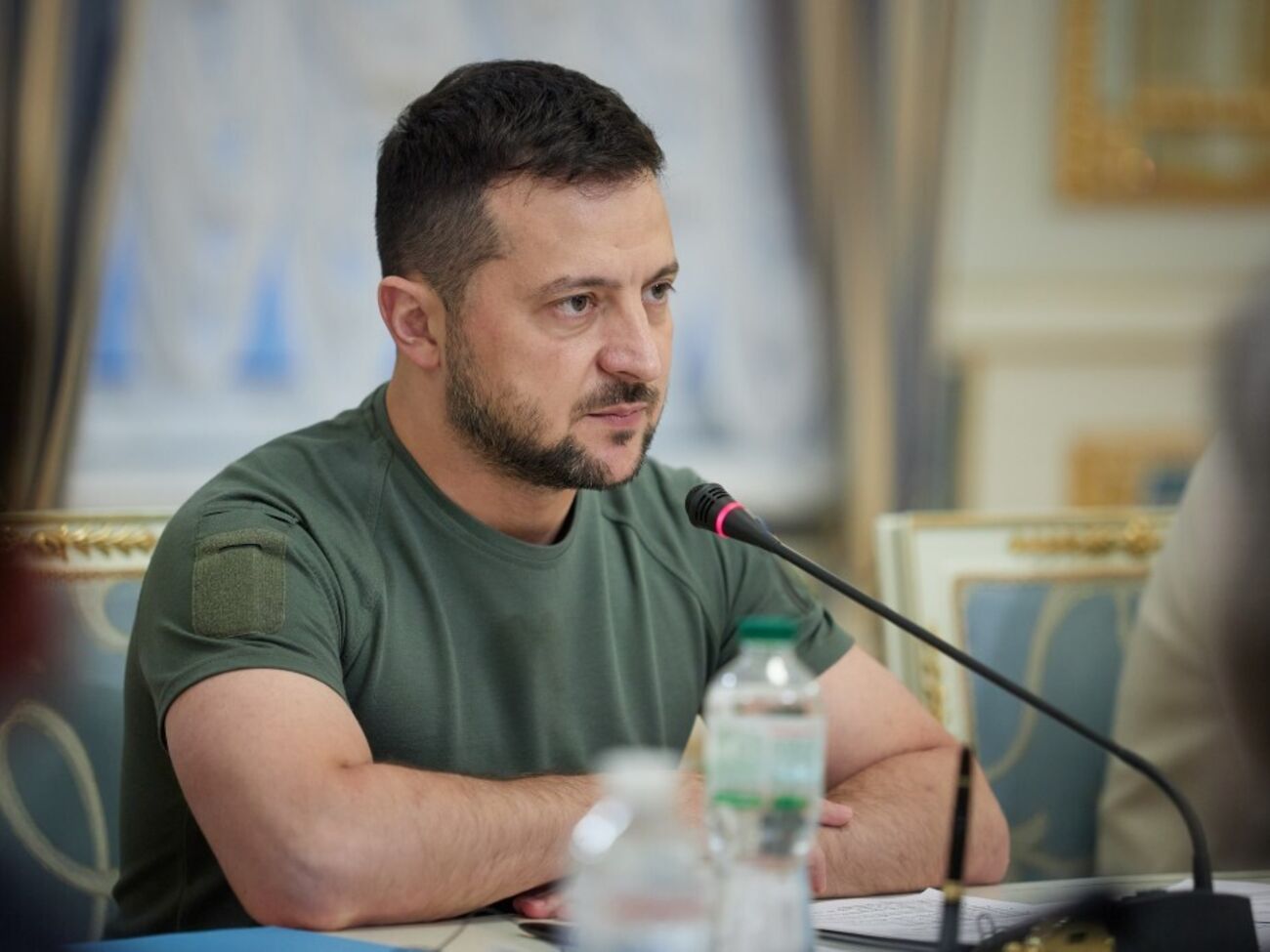 Зеленський повідомив, що 11 січня провів засідання ставки верховного головнокомандувача