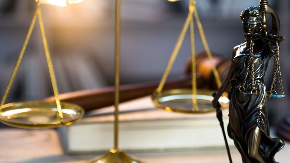 10 січня мало відбутися фінальне засідання у справі й суддя мав оголосити остаточний вирок