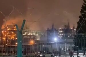 Завод "Танеко" відіграє головну роль у забезпеченні паливом армії російських окупантів, зазначили в РНБО України