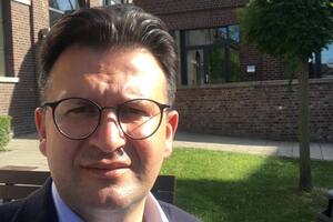 В Киеве понимают, что вопросы исторической памяти важны для польского общества, и не хотят это политизировать, отметил Наджос