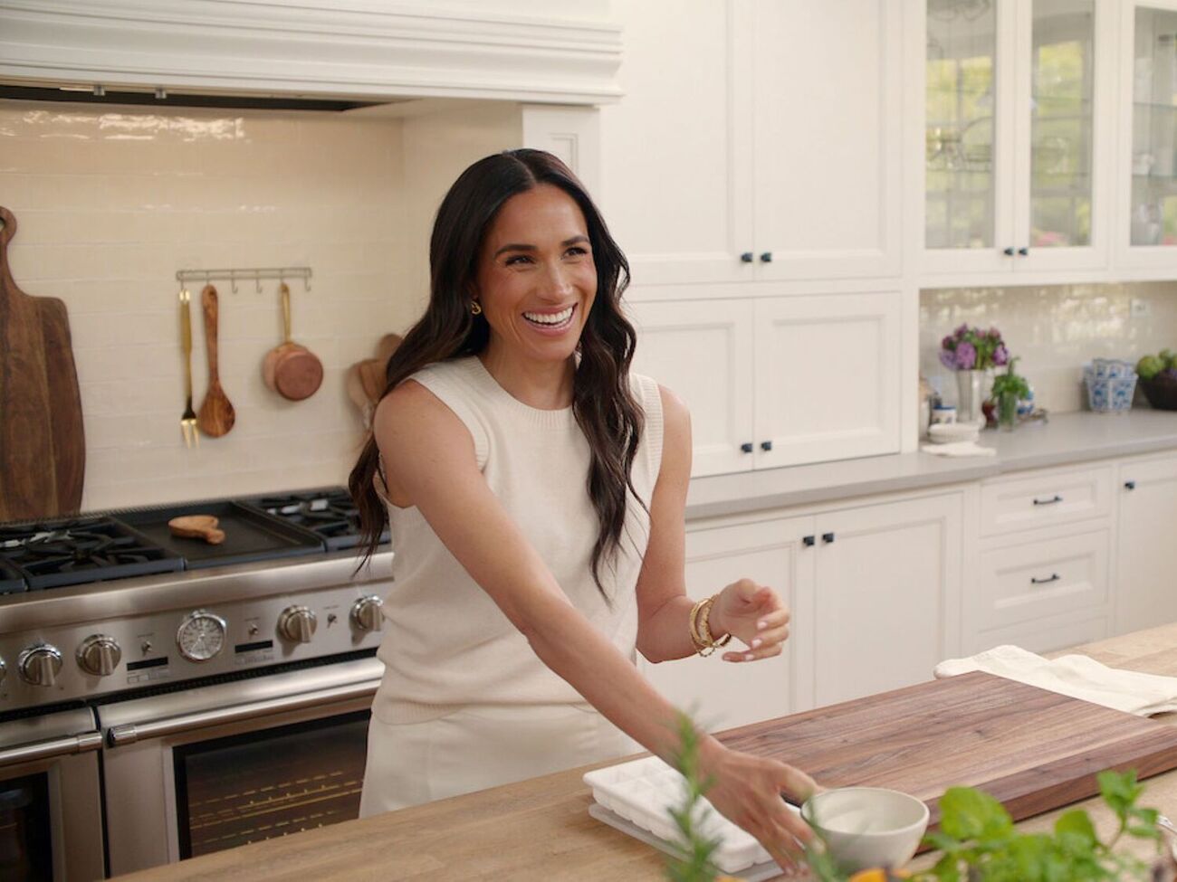 Жена принца Гарри стала ведущей и продюсером своего шоу