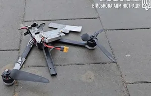 Чоловік дістав вибухову травму, контузію, перелом кісток гомілки й уламкове поранення ніг