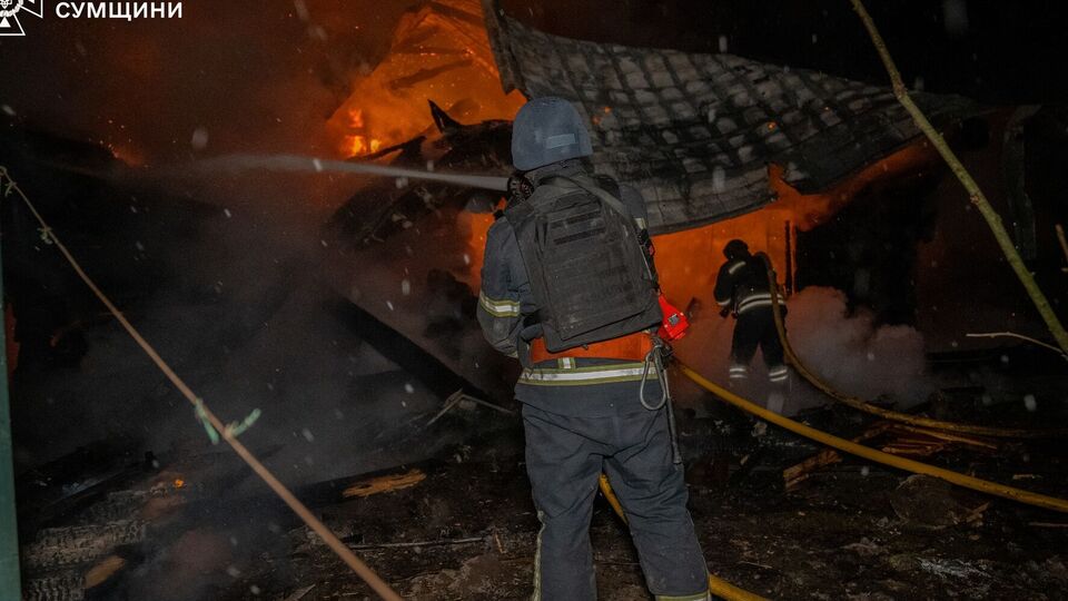 У Сумській області горіли житло й дитячий центр