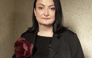 Средства София Особа передаст на нужды ВСУ