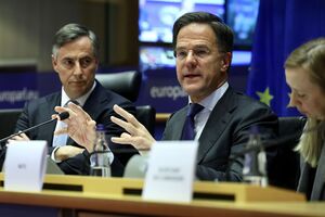 НАТО "сводит мост" для будущего членства Украины, отметил Рютте