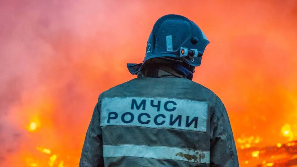 На відео з РФ видно заграву пожежі