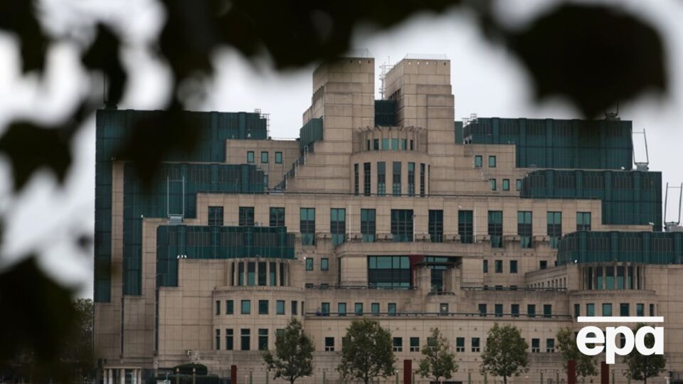 Частина членів Кембриджської п'ятірки обіймала високі посади в контррозвідці MI5