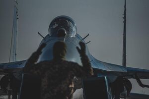 Генштаб и командование Воздушных сил ВСУ отметили, что "остродефицитных специалистов" инженерно-авиационной службы не собирались переводить в пехоту