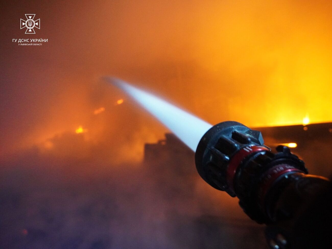 Прильоти зачепили енергетичні об'єкти