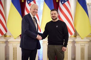 Байден рассказал, что не мог прибыть в Украину на самолете, ведь в США беспокоились, что его могут сбить