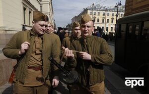 Авторы статьи считают, что в ВС нацистской Германии "вопрос с наградами был хорошо продуман и тщательно контролировался"