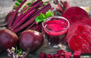 Свекольный сок лечит воспаление в горле