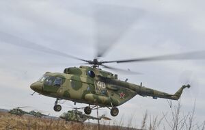 Сбитый вертолет упал в море, пишет "Коммерсантъ"